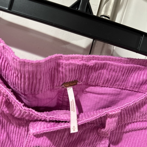 Free People pink corduroy mini skirt - Picture 5 of 5